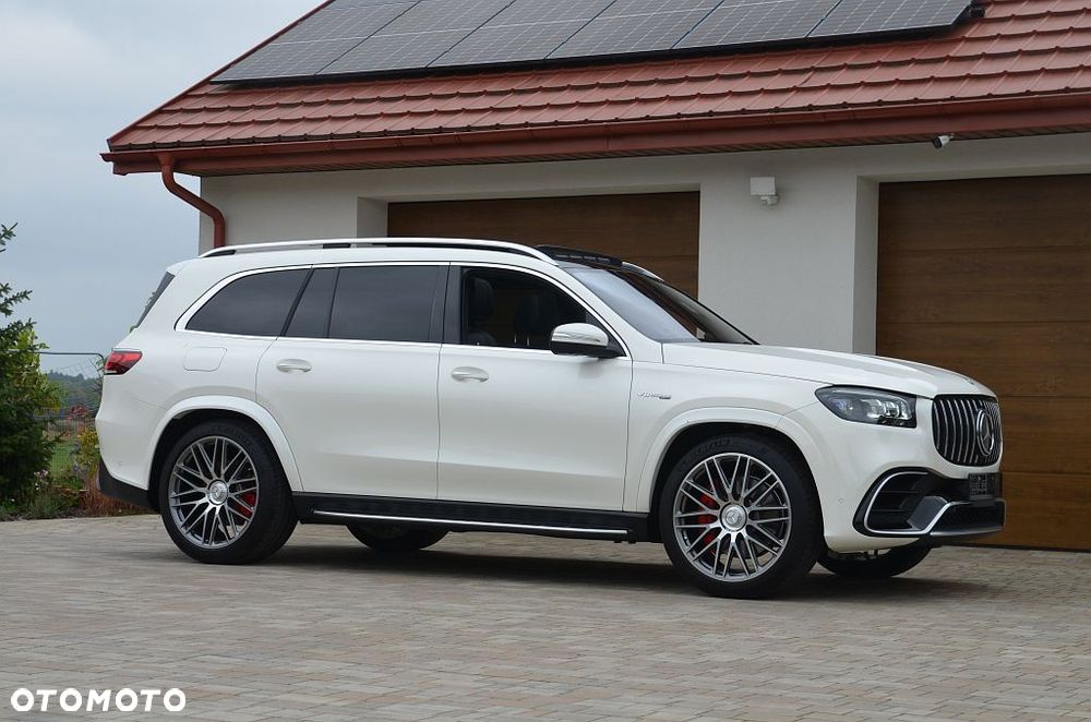 Mercedes-Benz GLS - 11