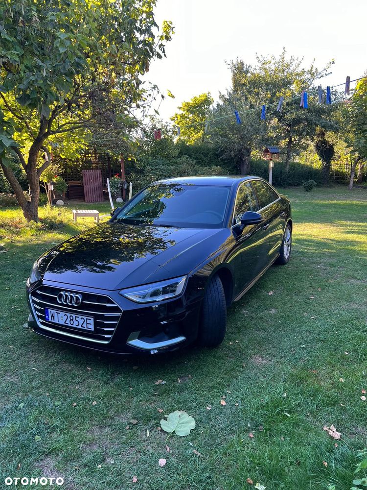 Audi A4 Limousine - 1