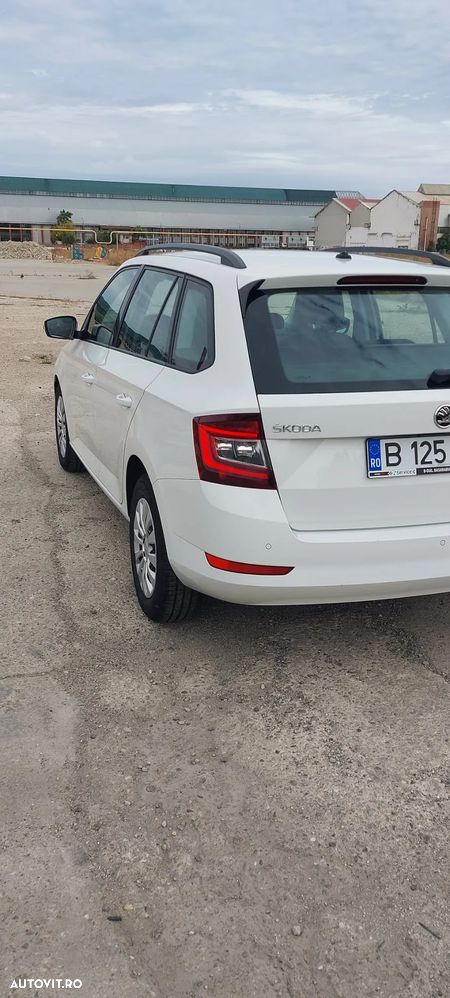 Skoda Fabia 1.0 TSI 95 CP Ambition - 4