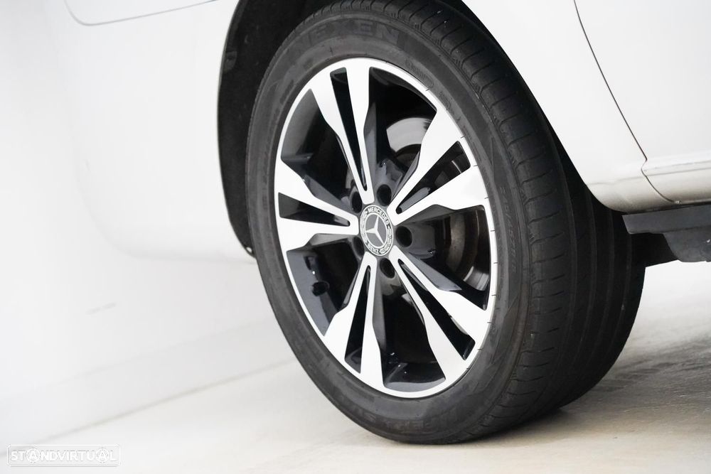 Mercedes-Benz V 250 d Avantgarde - 18