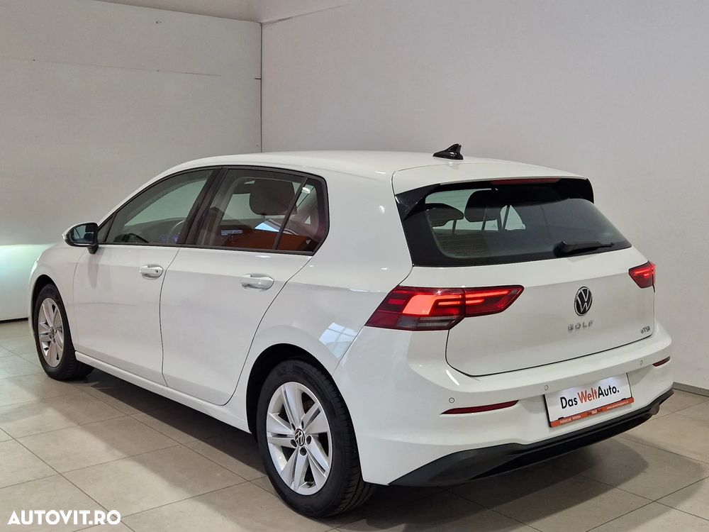 Volkswagen Golf 1.5 eTSI ACT DSG MHEV Life - 3