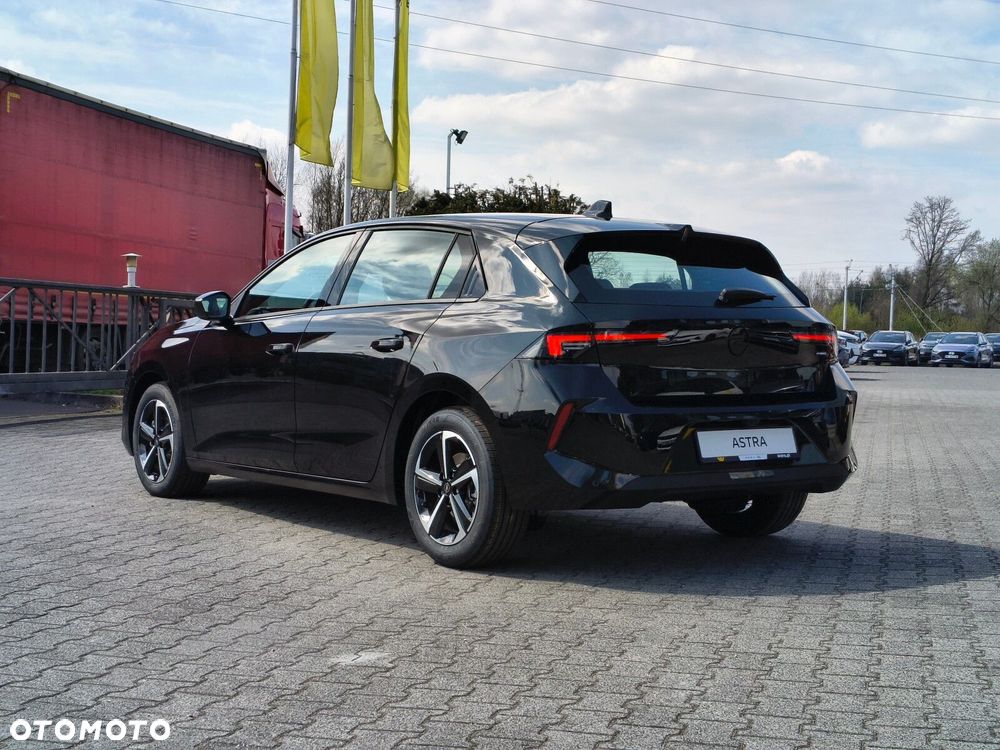 Opel Astra - 4