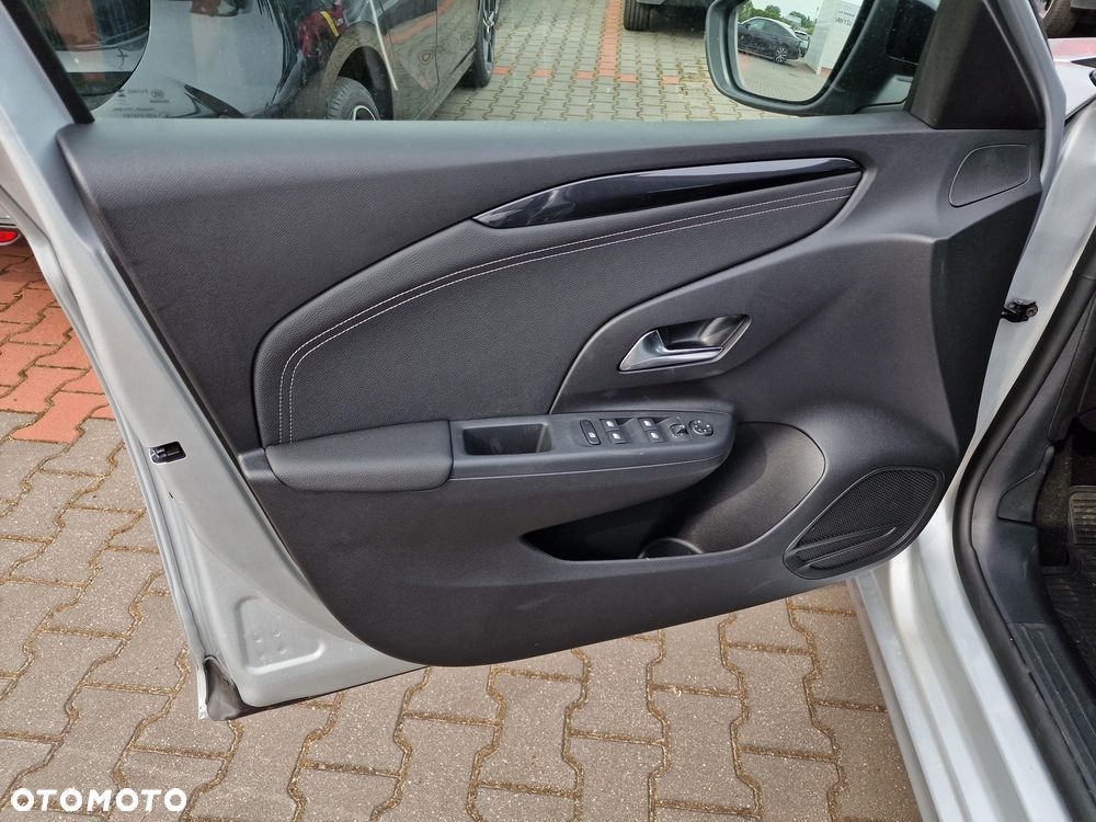 Opel Corsa 1.2 T GS S&S - 12