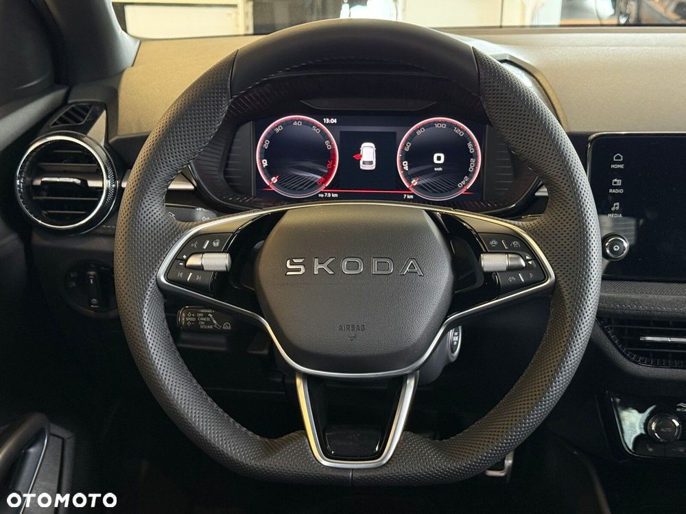 Skoda Fabia 1.0 TSI Monte Carlo DSG - 16