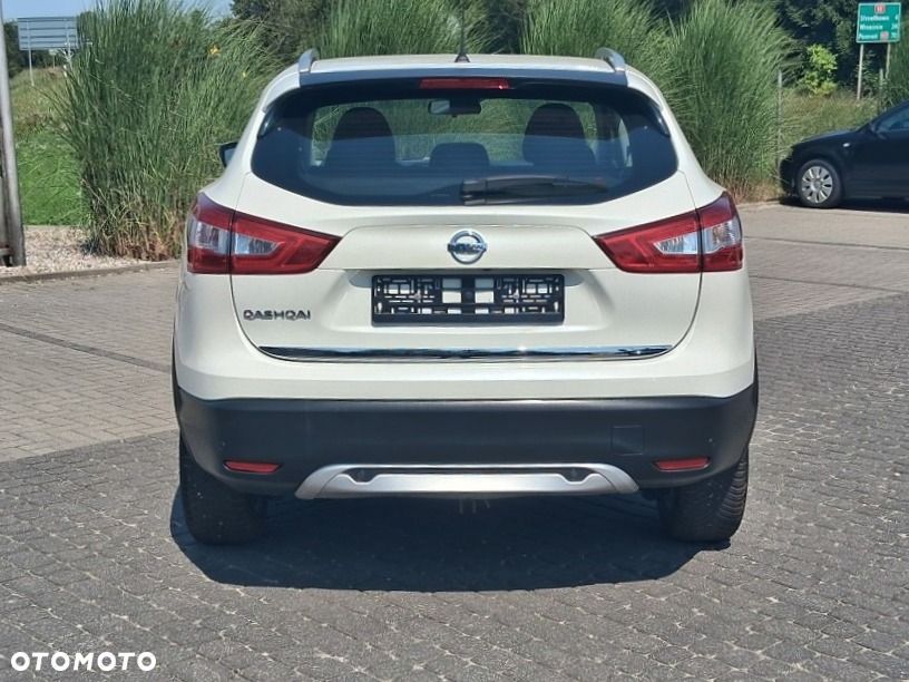 Nissan Qashqai 1.6 DIG-T N-Tec - 6
