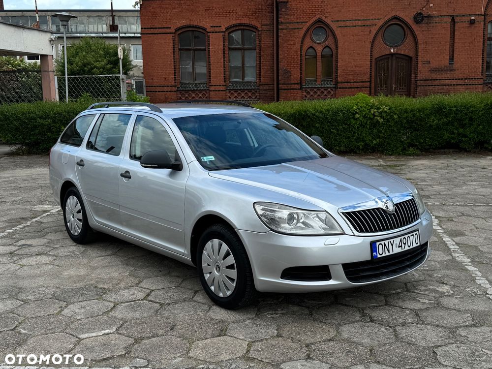 Skoda Octavia 1.6 TDI Ambiente - 4