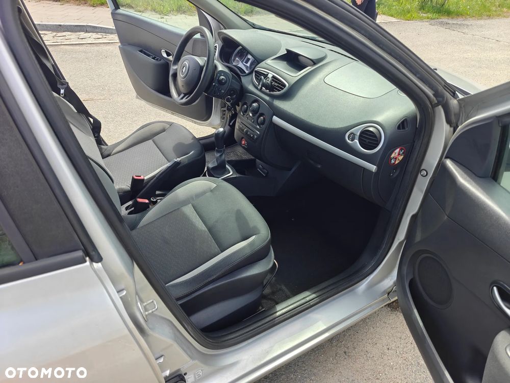 Renault Clio 1.2 TCE Alize - 10