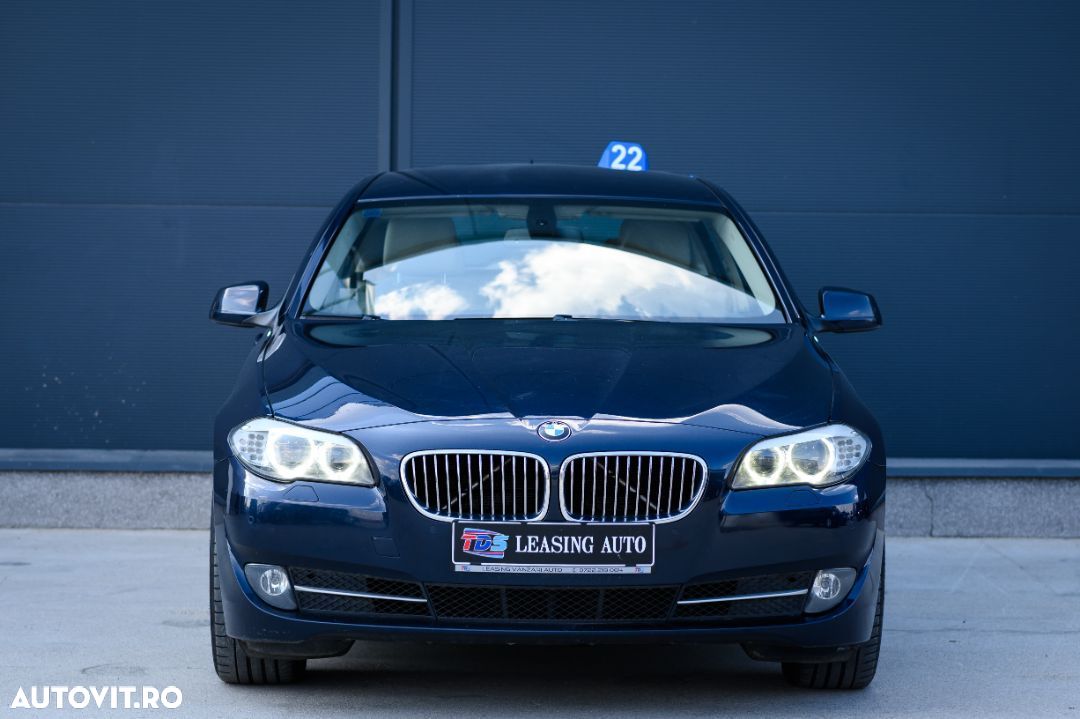 BMW Seria 5 520d Touring Aut. - 1