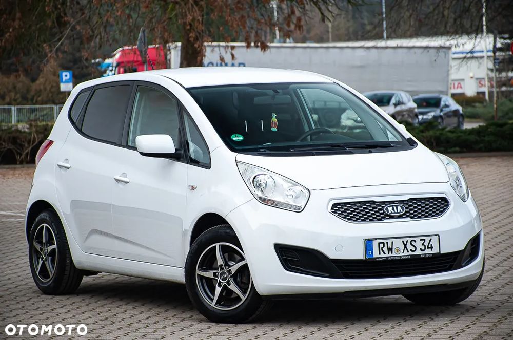Kia Venga - 1