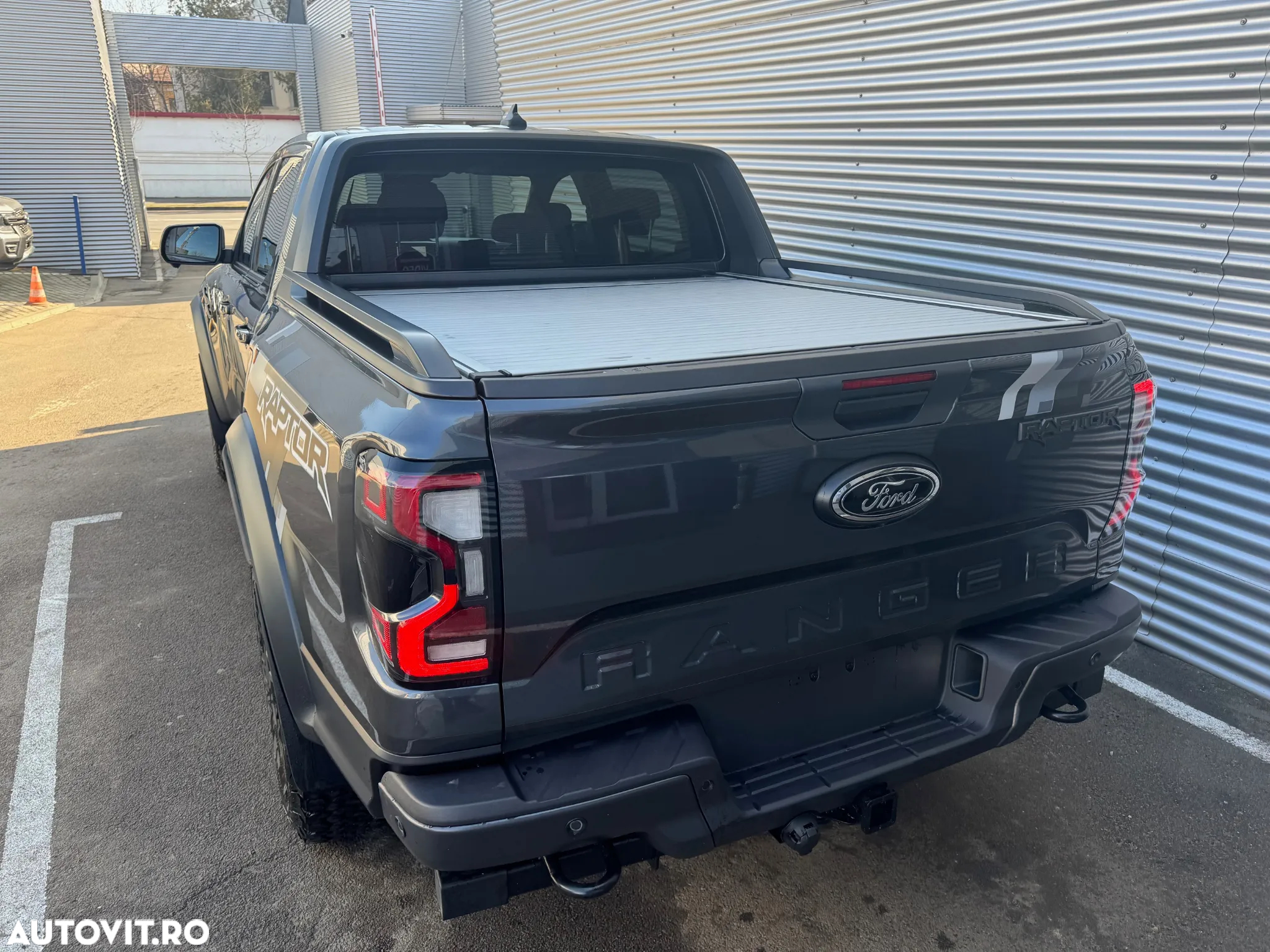 Ford Raptor - 18
