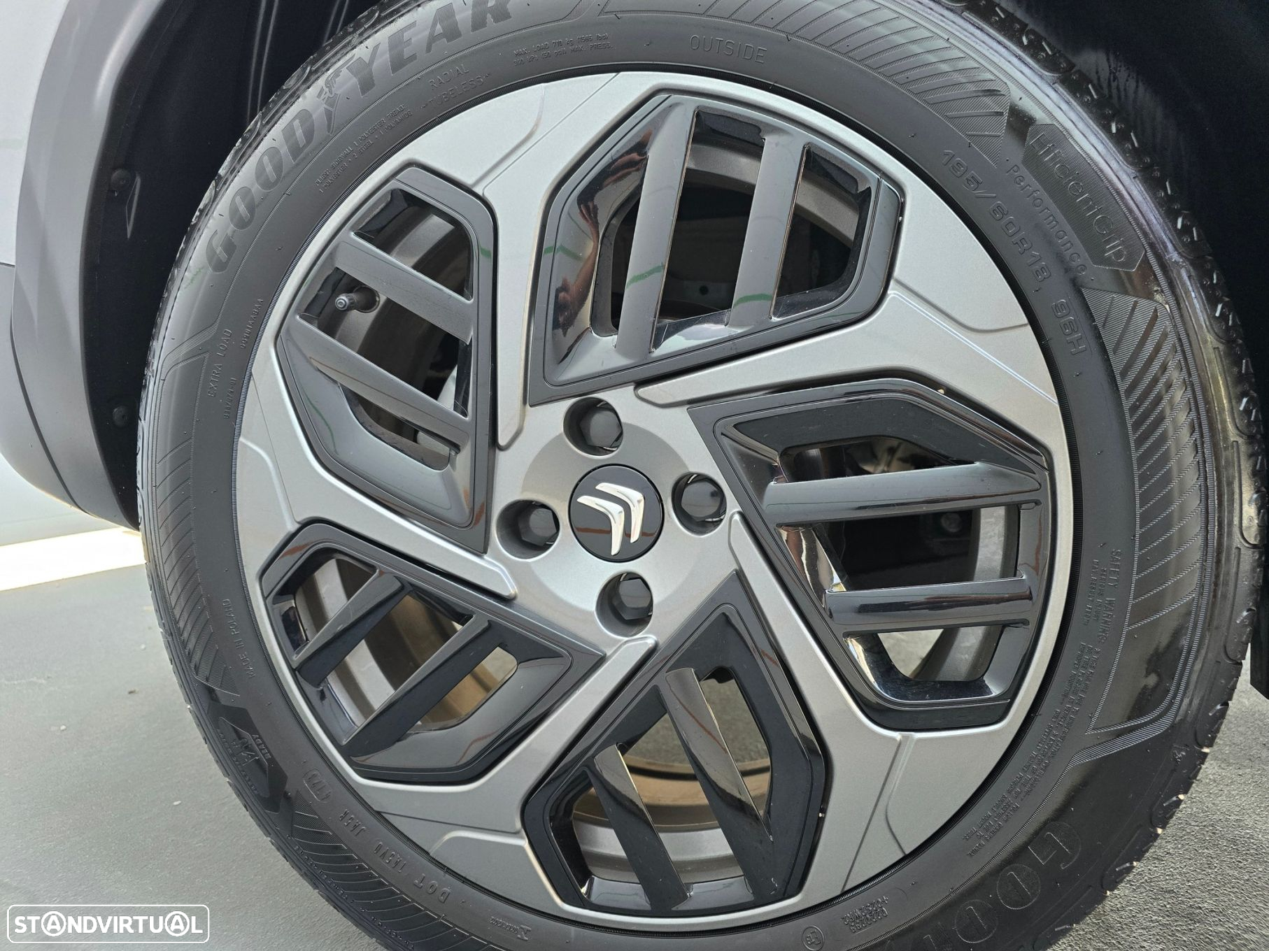 Citroën C4 1.2 PureTech Plus - 47
