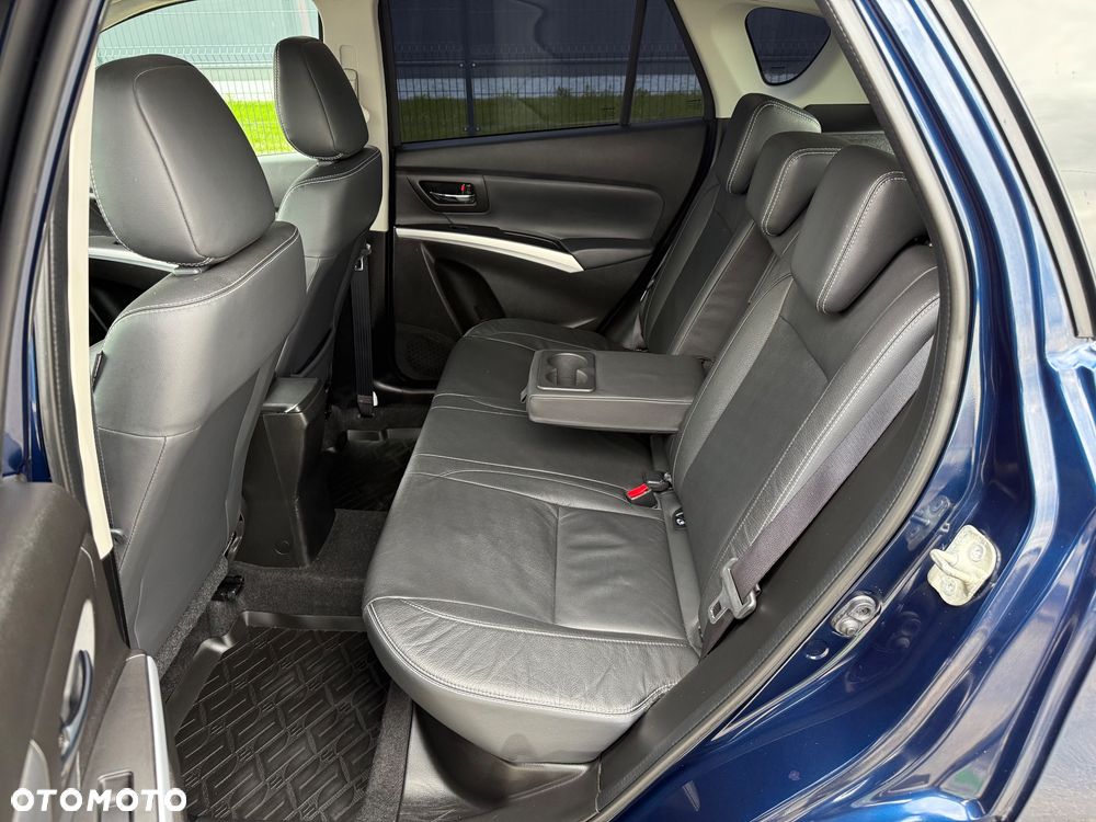 Suzuki SX4 S-Cross 1.4 T Premium 4WD - 27