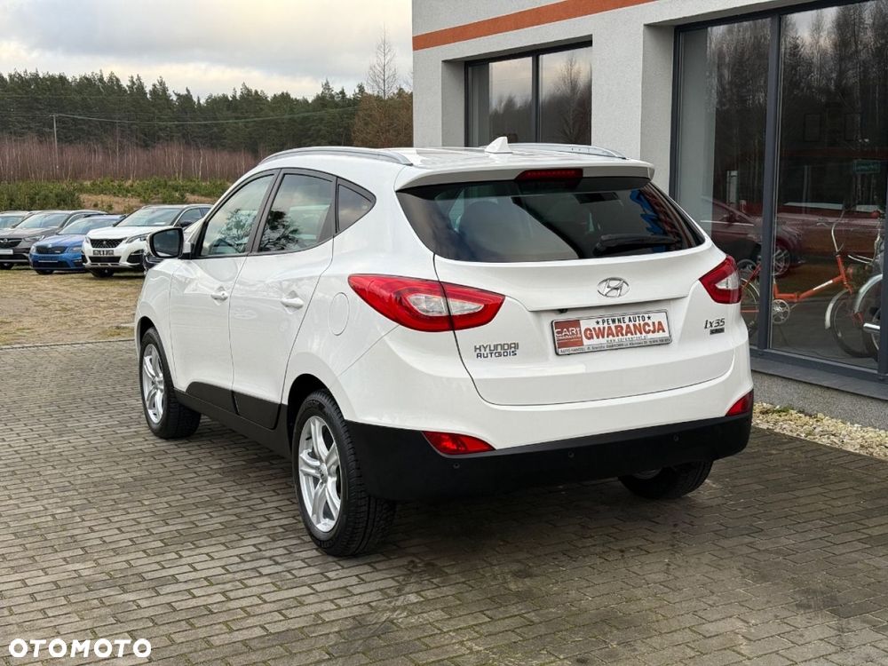 Hyundai ix35 - 11