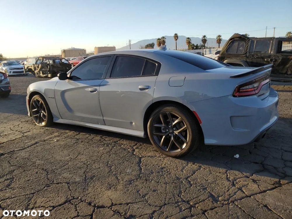 Dodge Charger 5.7 R/T - 25
