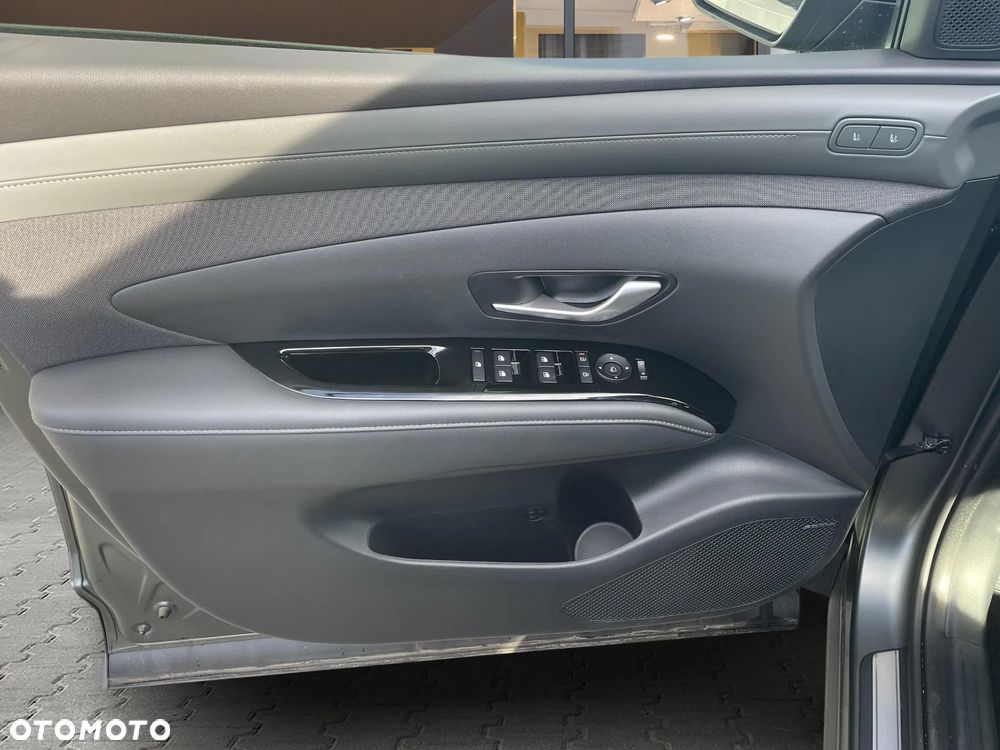 Hyundai Tucson 1.6 T-GDi HEV 20th Anniversary 4WD - 11
