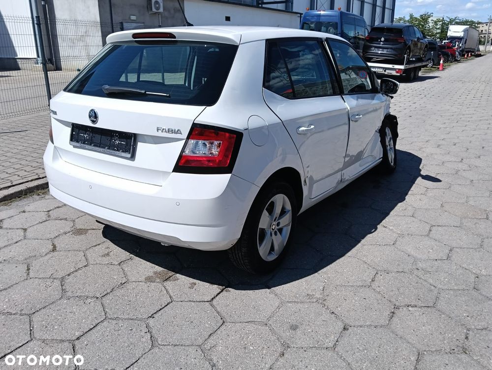 Skoda Fabia 1.0 Edition - 7