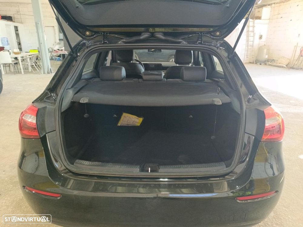 Mercedes-Benz A 180 d Style - 9