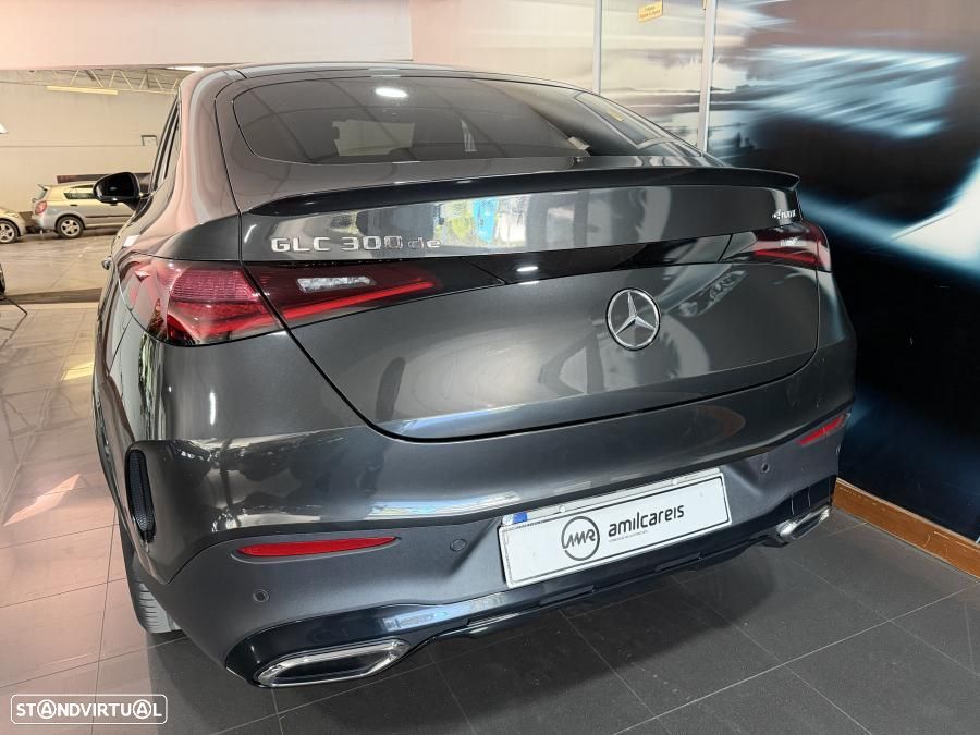 Mercedes-Benz GLC 300 de Coupe 4Matic — fotografia 7