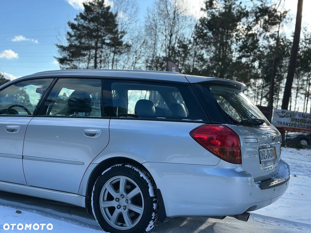 Subaru Legacy - 35