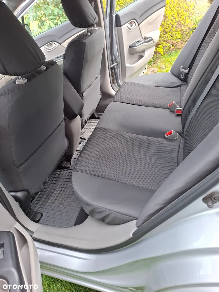 Honda Civic 1.8 Comfort - 17