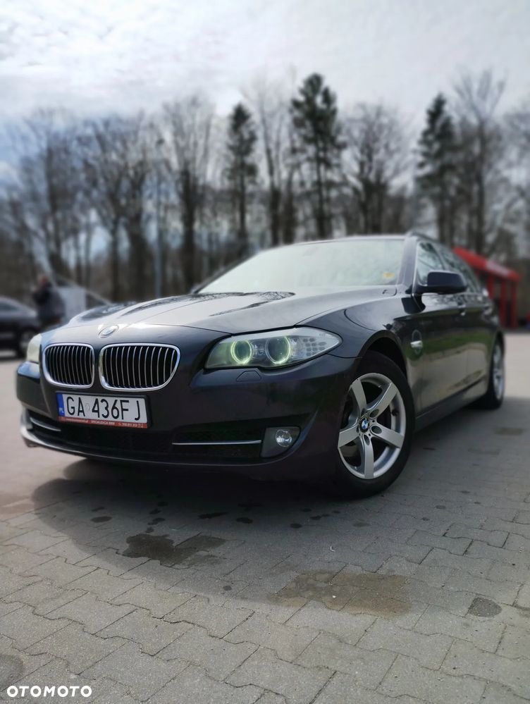 BMW Seria 5 520d - 3