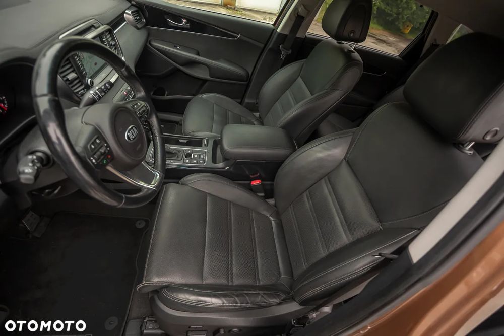 Kia Sorento 2.2 CRDi AWD Platinum Edition - 17