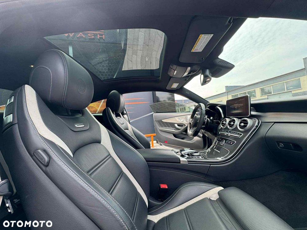 Mercedes-Benz Klasa C AMG 63 S - 6