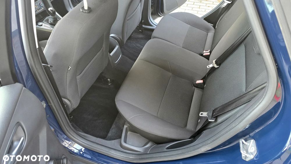 Ford Focus 1.6 Edition - 22