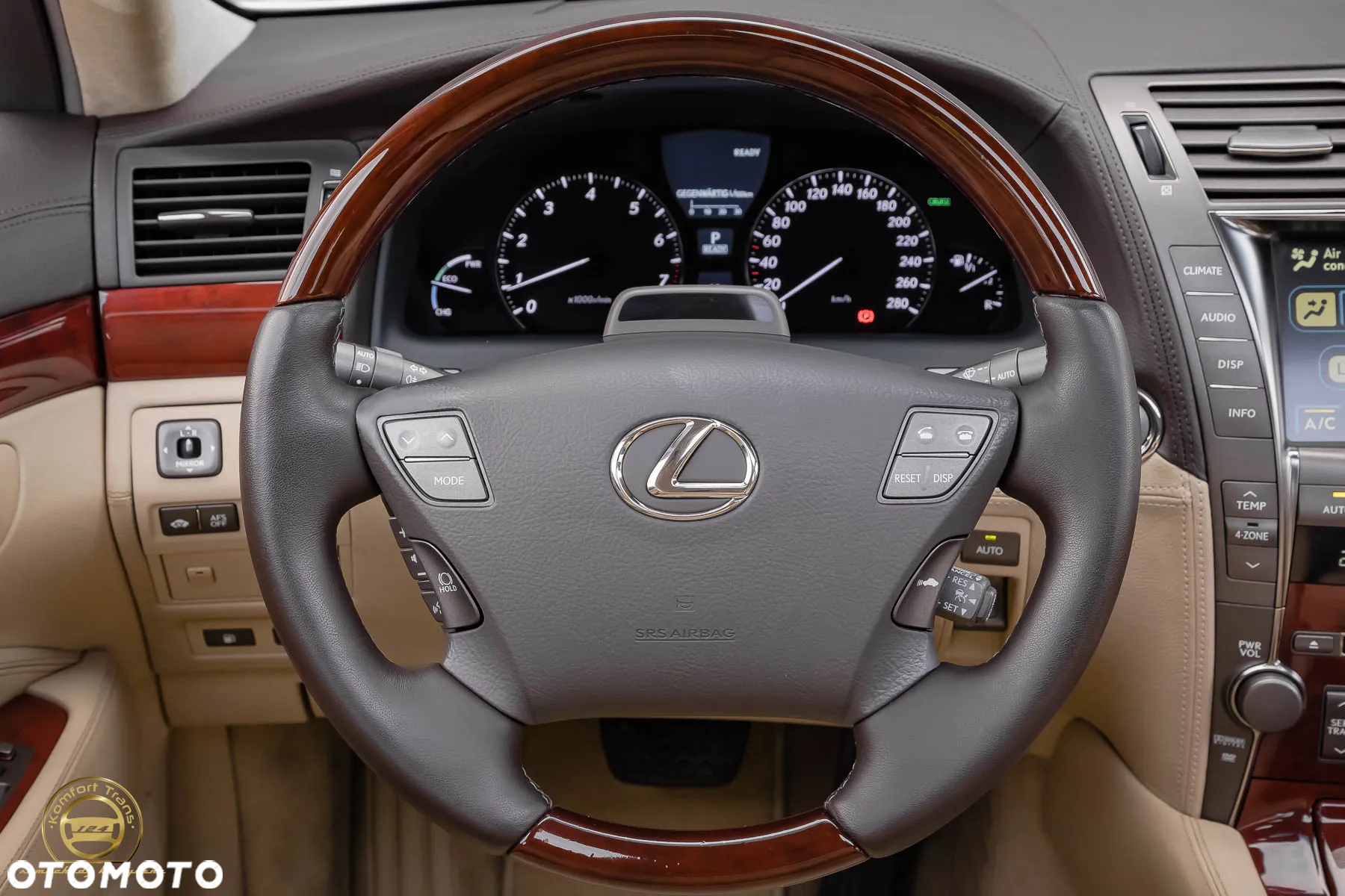 Lexus LS 600h Luxury Line - 32