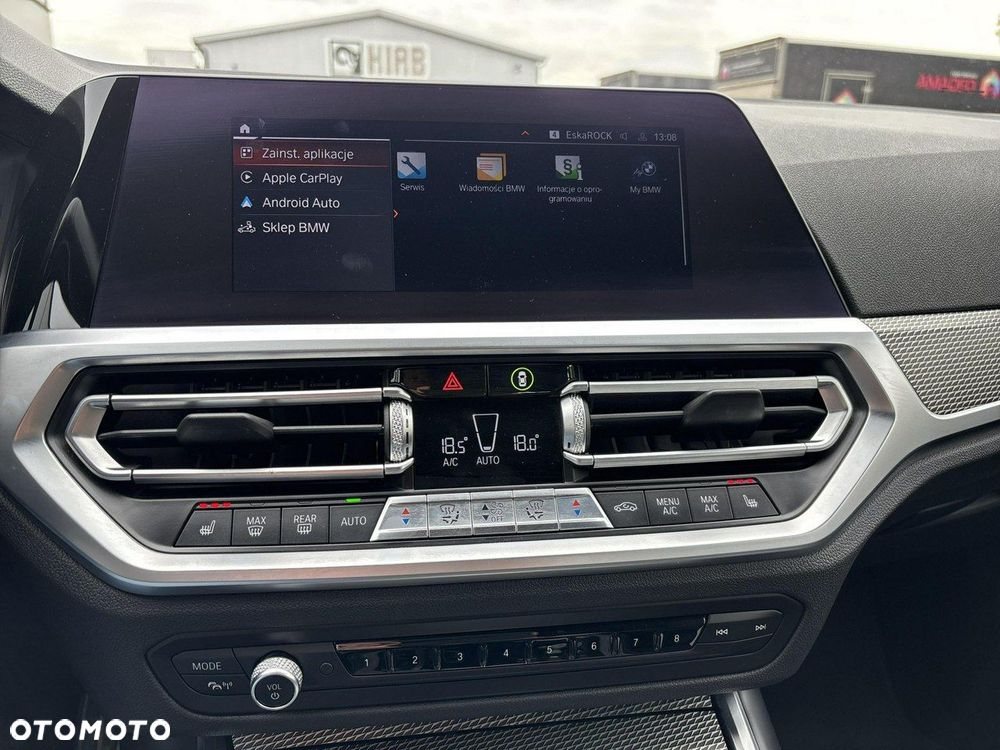 BMW Seria 3 320d M Sport sport - 23