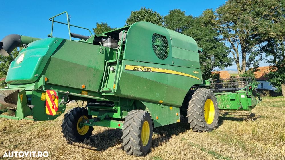John Deere W440 - 2