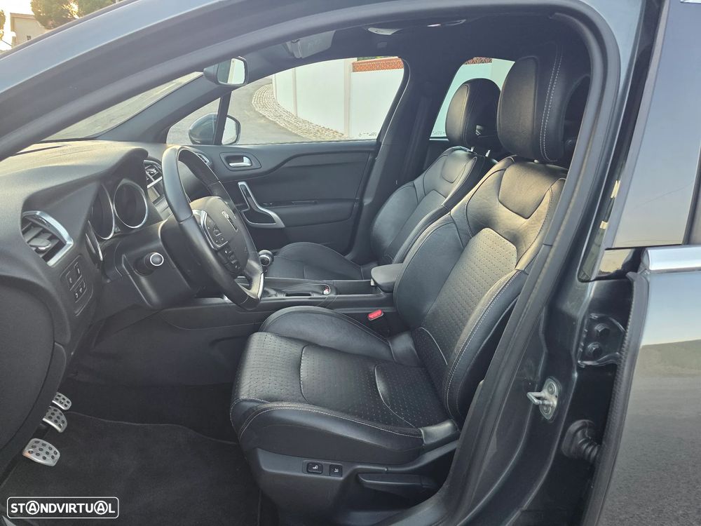 Citroën DS4 1.6 e-HDi So Chic - 4