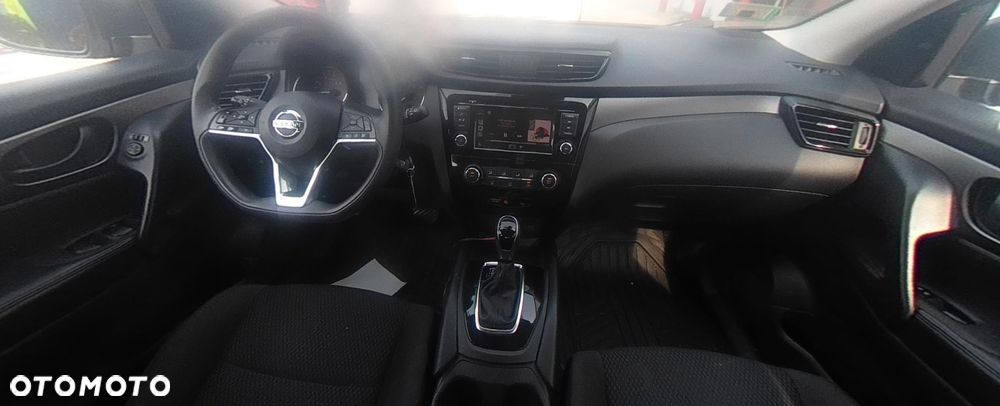 Nissan X-Trail - 8