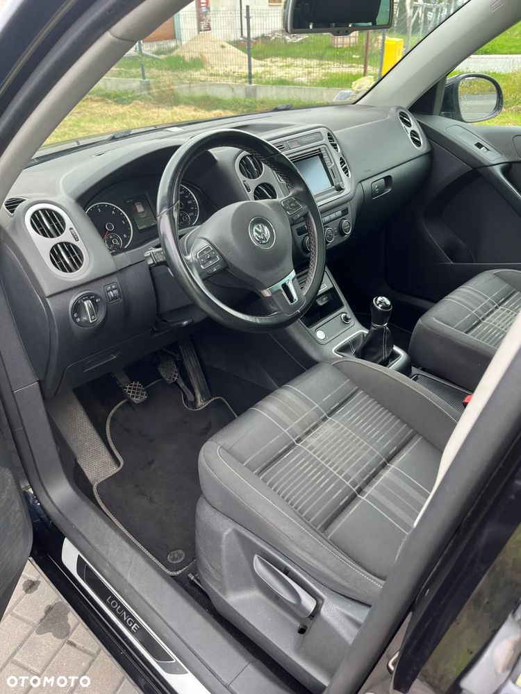 Volkswagen Tiguan 2.0 TDI SCR BlueMotion Technology Lounge Sport & Style - 6