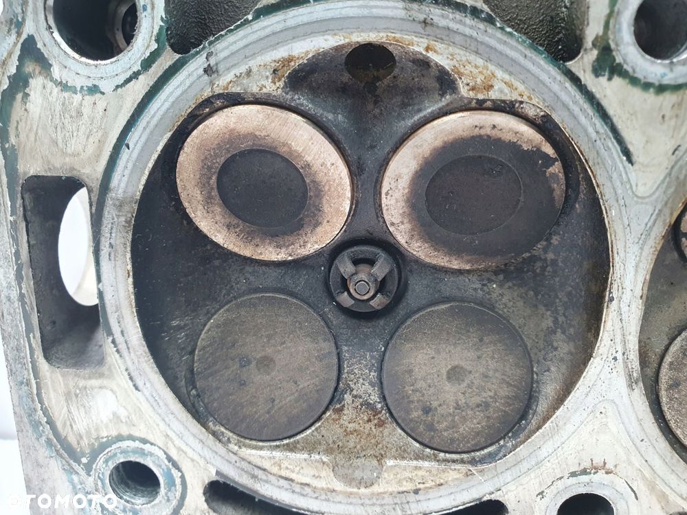 GŁOWICA CYLINDRÓW Audi A3 8P Golf V Skoda Octavia 1.6 FSI 03C103358S - 10