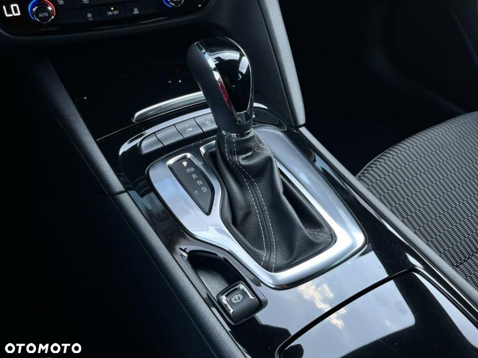 Opel Insignia - 20