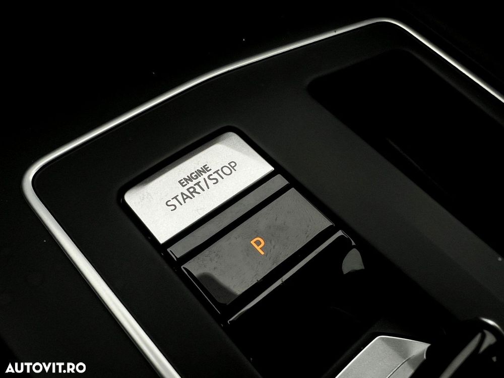 Volkswagen Golf - 15