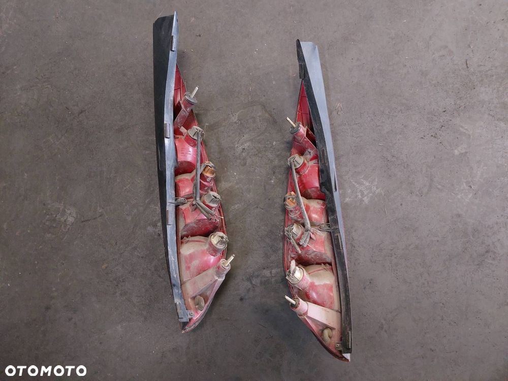 KLAPA BAGAŻNIKA MONDEO MK3 G0 CZARNA + LAMPY - 8