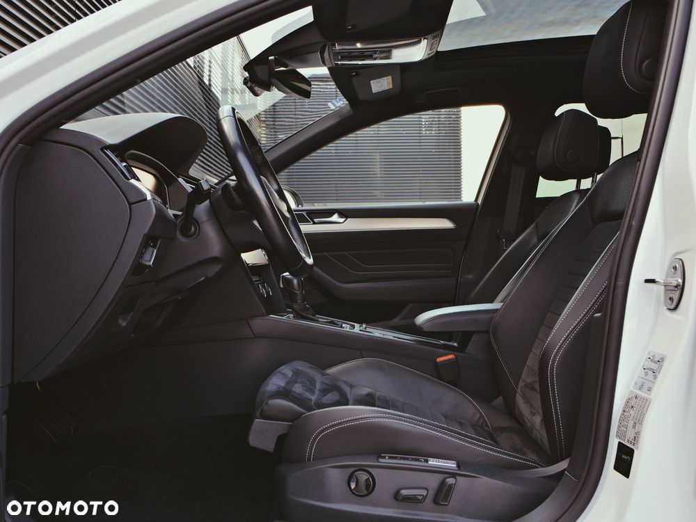 Volkswagen Passat 2.0 TSI 4Mot Elegance DSG - 20