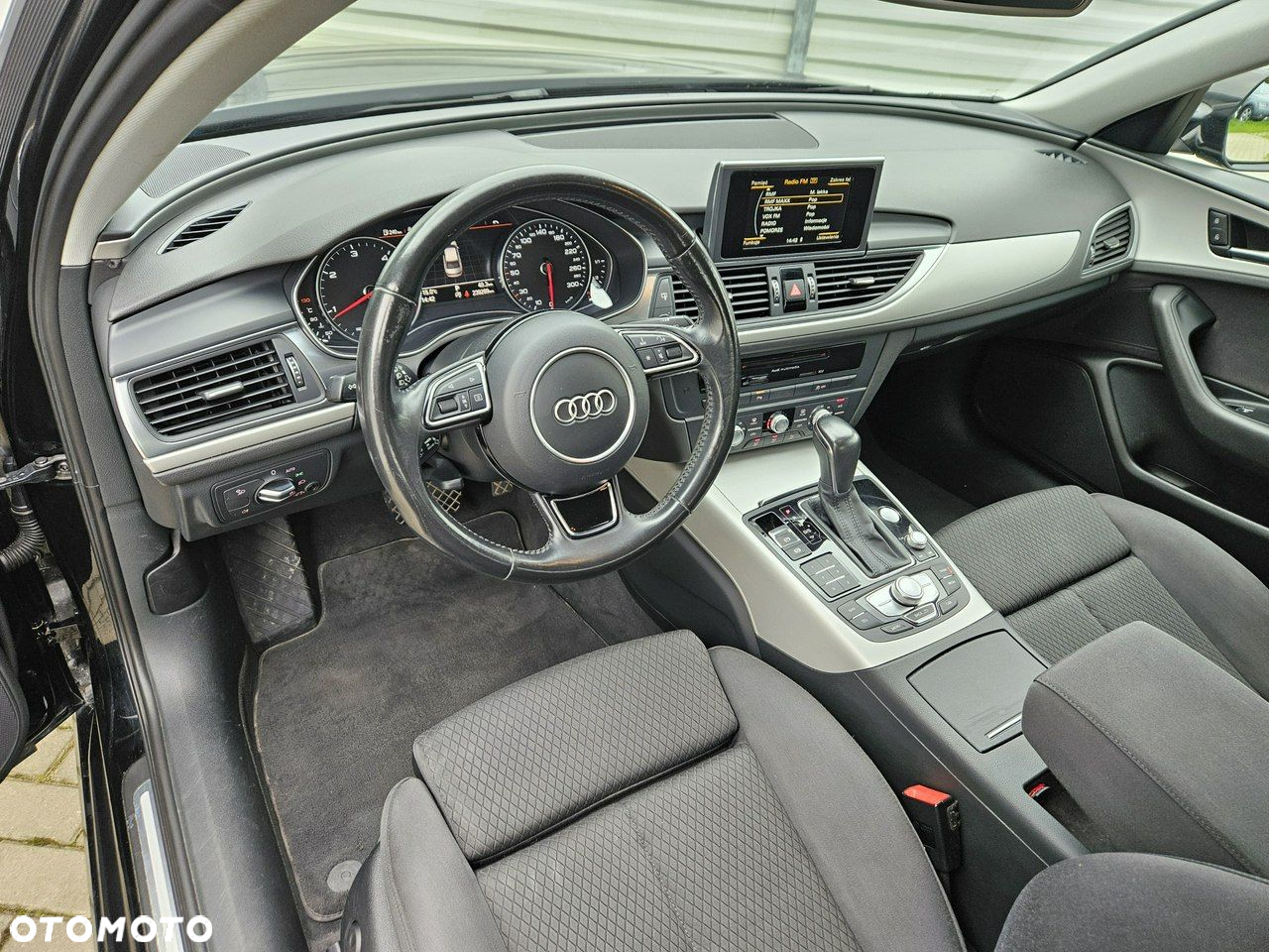 Audi A6 - 25