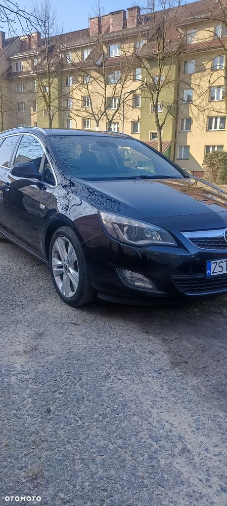 Opel Astra 2.0 CDTI DPF Cosmo - 6