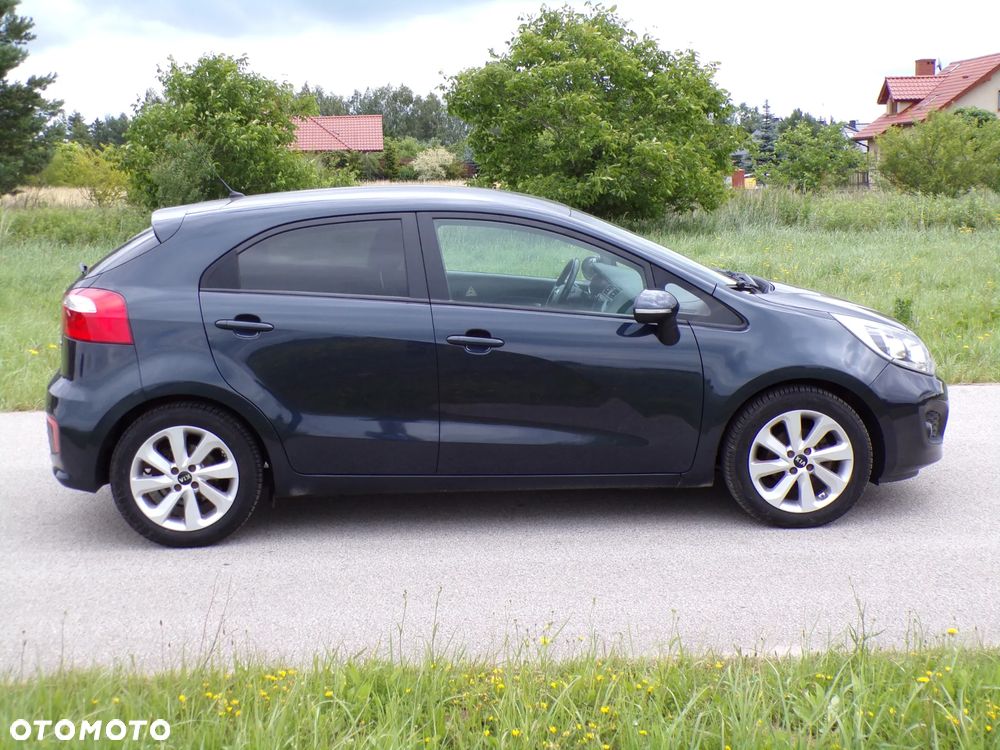 Kia Rio 1.2 Dream Team Edition - 18