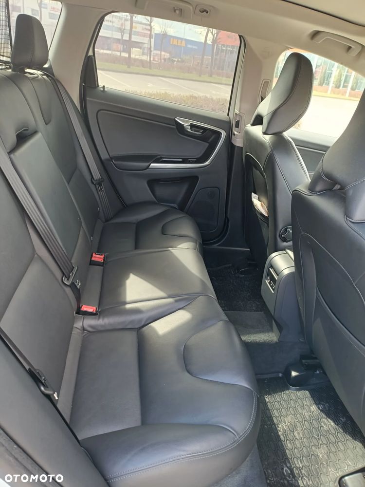 Volvo XC 60 D4 Drive-E Summum - 16
