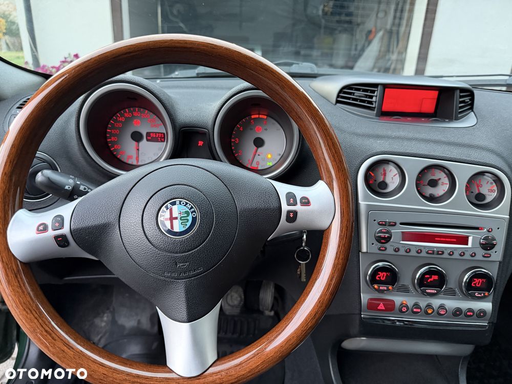 Alfa Romeo 156