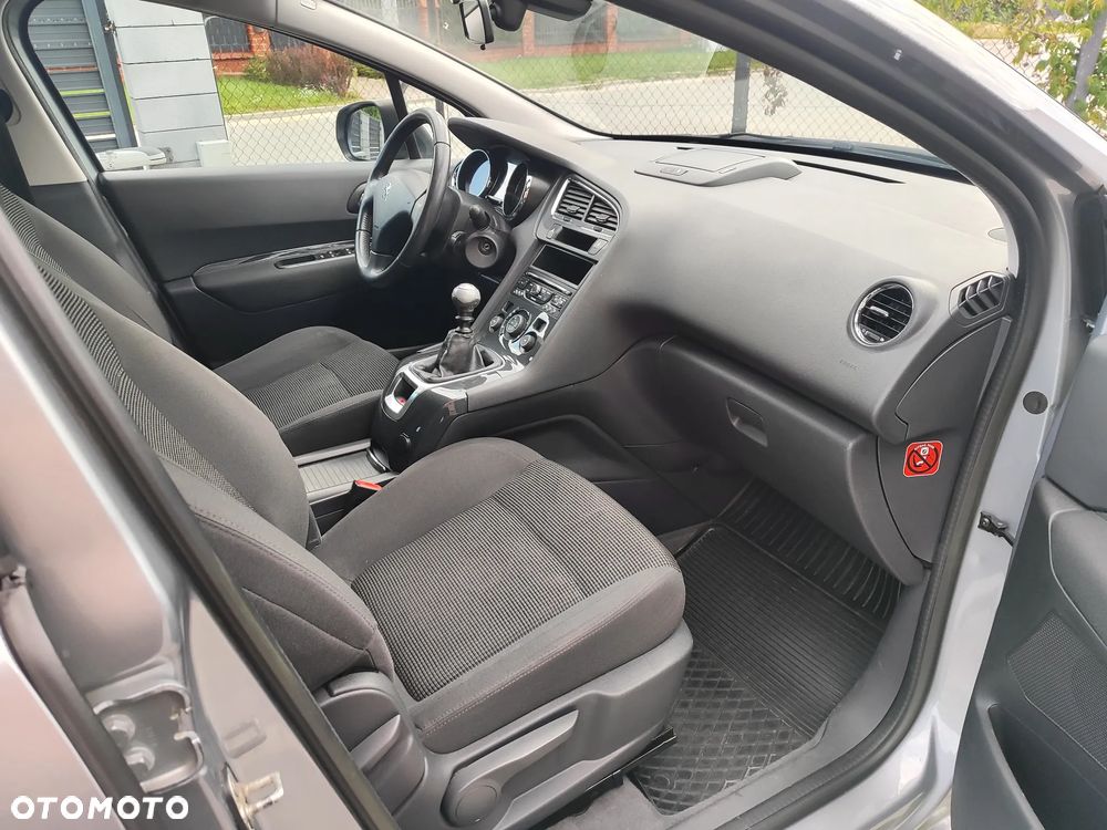 Peugeot 5008 1.6 HDi Active 7os - 11