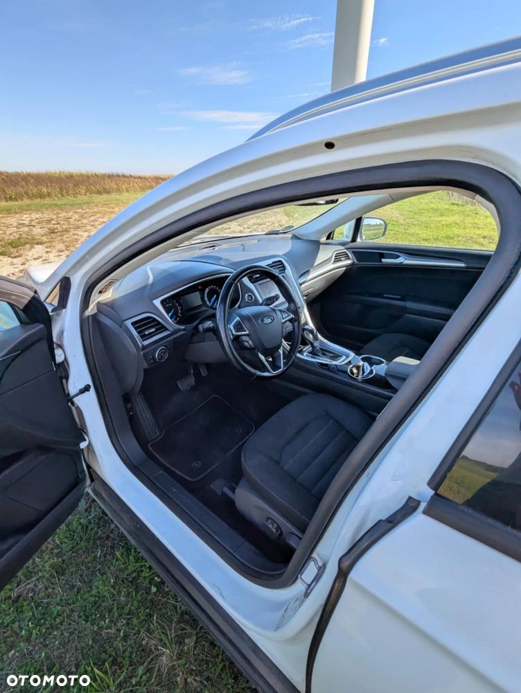 Ford Mondeo - 10