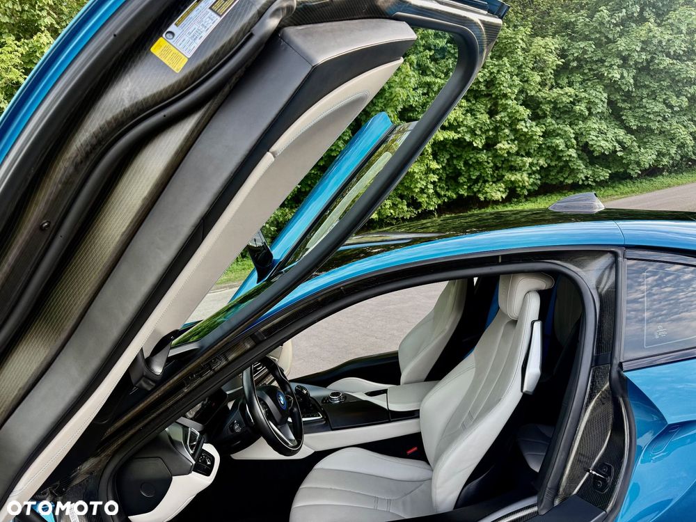 BMW i8 - 7