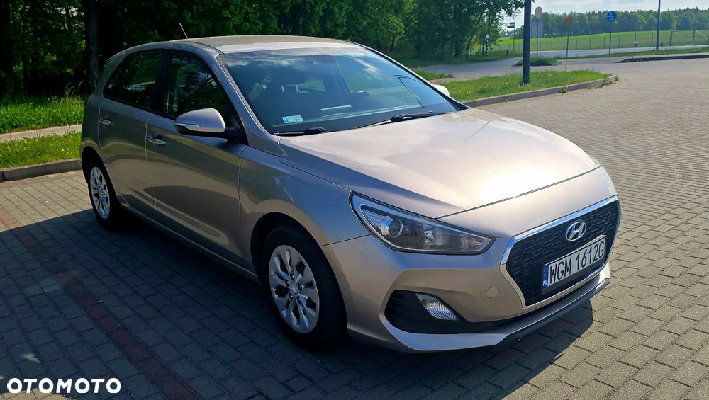 Hyundai i30 1.4 Premiere Comfort - 1