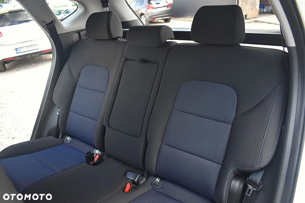 Hyundai Tucson blue 1.7 CRDi 2WD DCT Passion Plus - 20