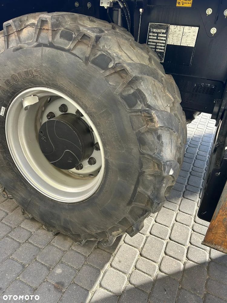 Manitou MRT 2260 VISION - 12